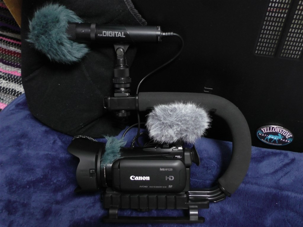 Canon iVIS HF G20 4バッテリー付き動作OK Canon デジタルビデオカメラ iVIS HF G20