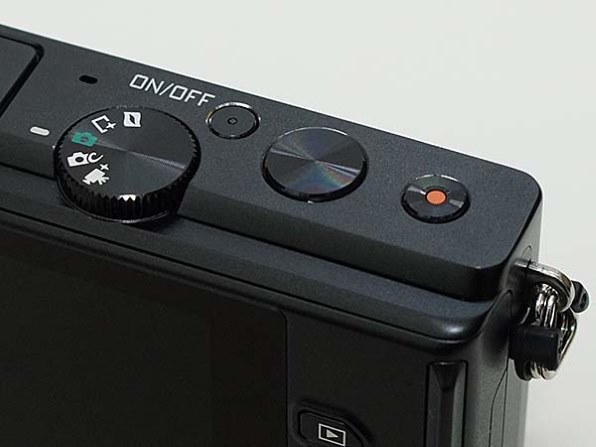 ニコン Nikon1 J4 シルバー 標準パワーズームレンズキット Amazon | Nikon ミラーレス一眼 Nikon1 J4 標準パワーズーム