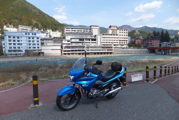 スズキ GSR250S レビュー評価・評判 - 価格.com