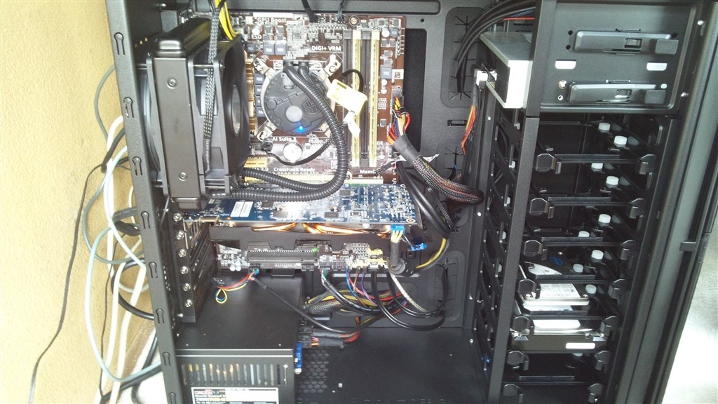山田の初自作♪w』 ANTEC P100 [ブラック] 山田は悪くないですよ
