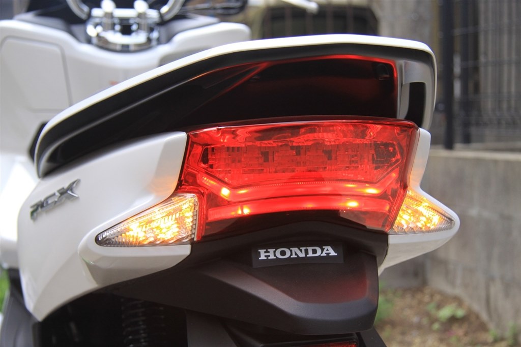新型PCX125 購入後約20日間乗ってみました』 ホンダ PCX owm1
