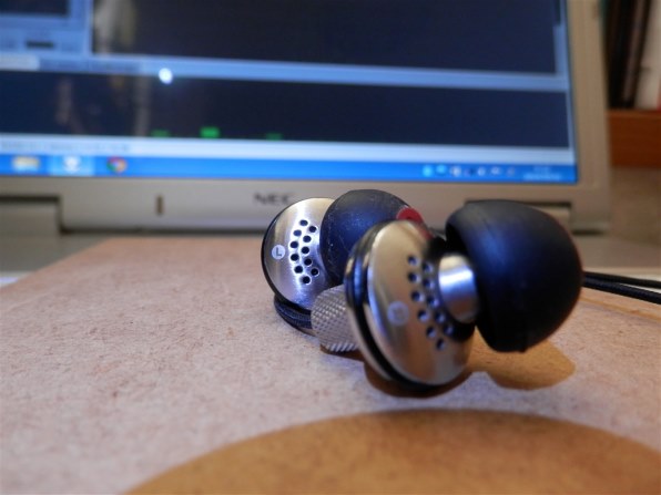 Atomic Floyd HiDefJax AcousticSteel SAF-EP-000001 価格比較 - 価格.com