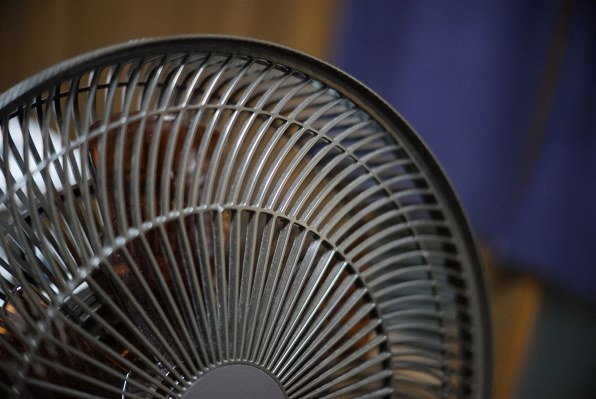 単焦点レンズ☆ソニー ☆美しいボケ味 ☆♥DT 50mm F1.8 SAM❤️ ASCII.jp：αと購入したい単焦点レンズ「DT 50mm F1.8 SAM SAL50F18」 (1/2)