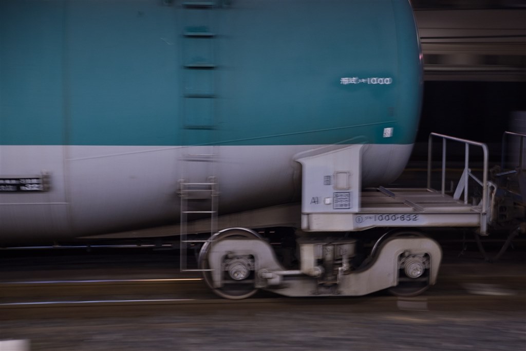 多分実車と同じ(*'▽')』 カトー 8037-2 タキ1000 日本石油輸送色 MA