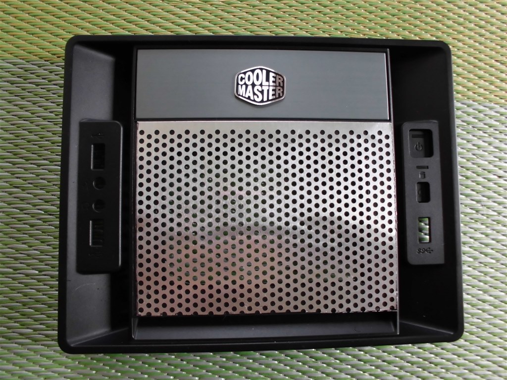 クーラーマスター エリート120 Mini-ITX PCケース　自作PC Cooler Master、ゲームPC向けのMini-ITXケースなど未発売製品を