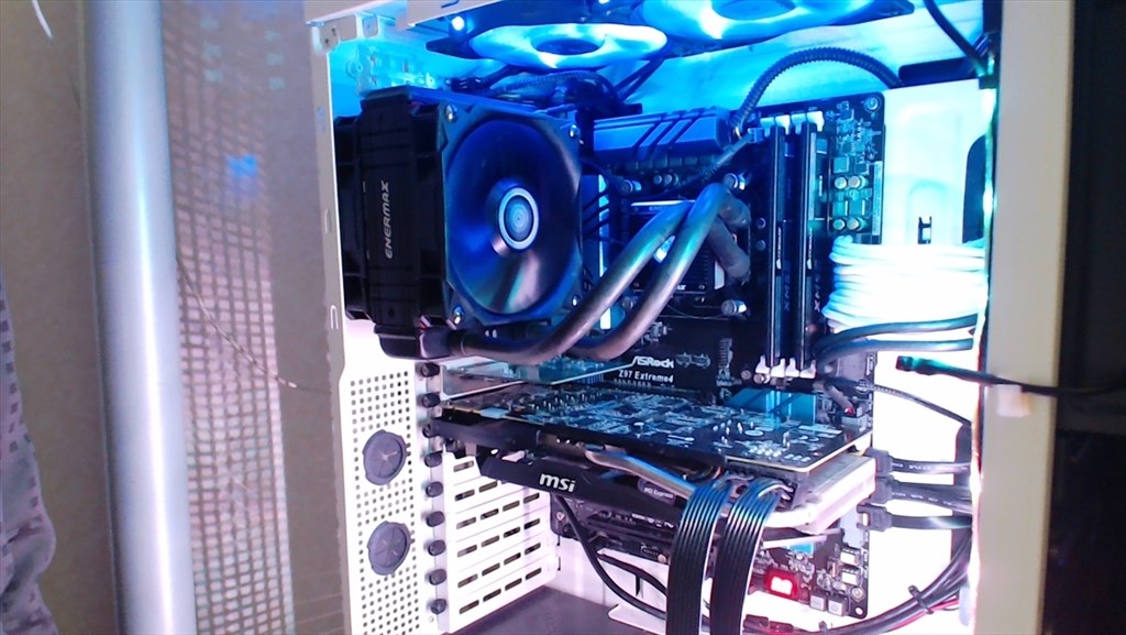 マーサ Z97 Anniversaryと悩みましたが大正解！』 ASRock Z97 Extreme4