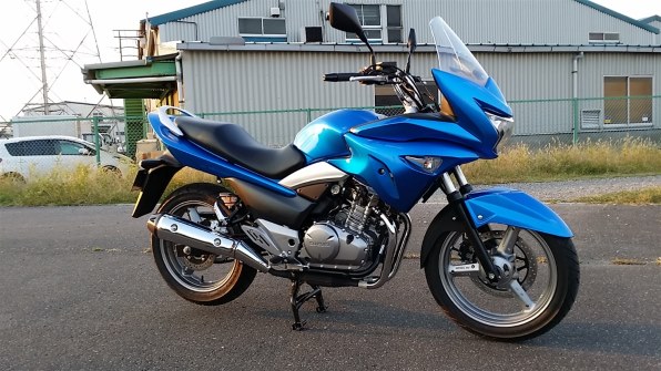 節約 値下げ交渉 SUZUKI GSR250F 中古8000km