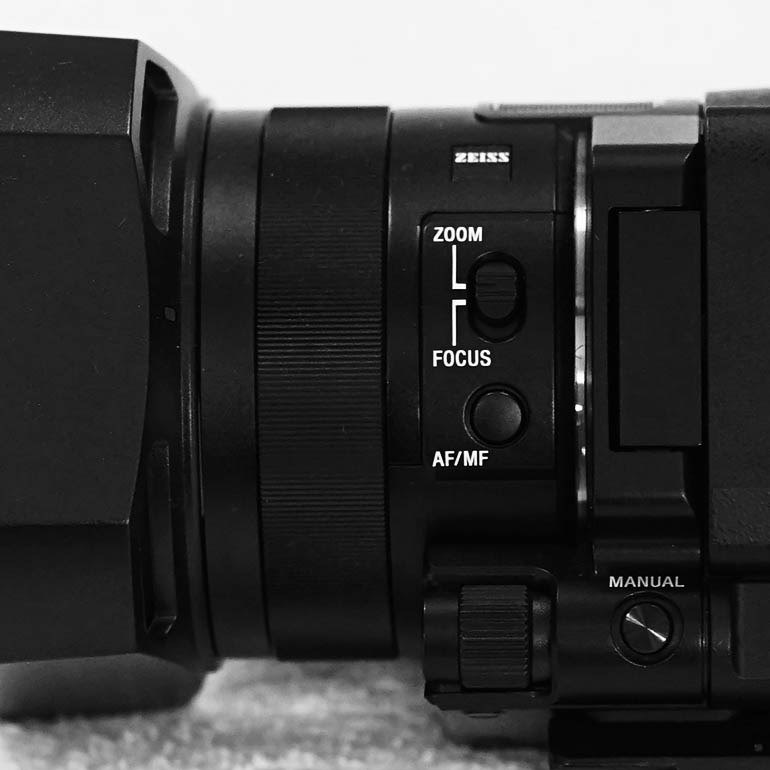 使いやすいビデオカメラ』 SONY HDR-CX900 オキクニさんのレビュー評価