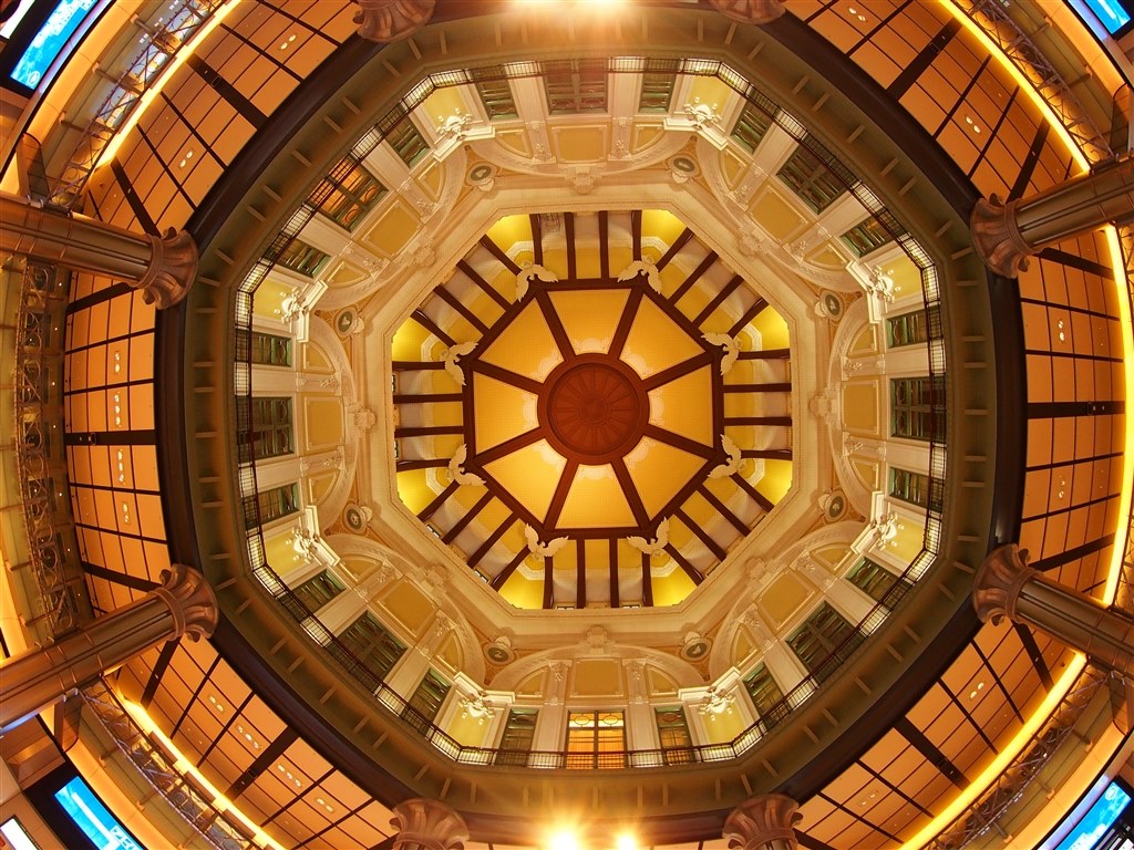 魚眼×4/3の魅力』 パナソニック LUMIX G FISHEYE 8mm/F3.5 H-F008