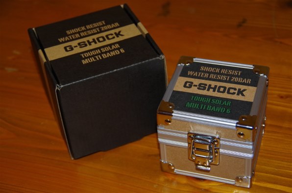 カシオ G-SHOCK FIRE PACKAGE AWG-M100F-1CJR 価格比較 - 価格.com