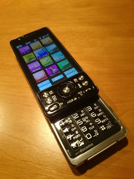 パナソニック docomo PRIME series P-03C [BLACK]投稿画像・動画