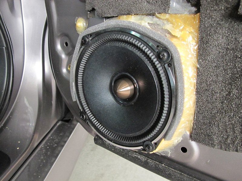 聞く音楽のジャンルを選ばないオールラウンドなスピーカー