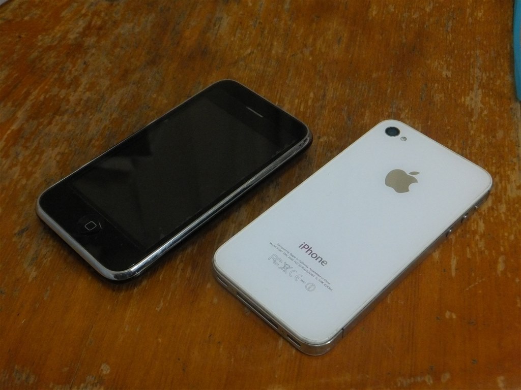 iPhone 4s White 16 GB Softbank ２つ - スマートフォン本体