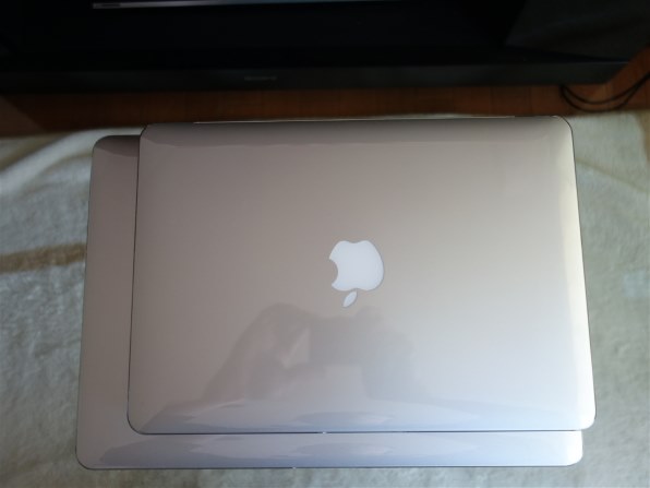 Apple MacBook Pro Retinaディスプレイ 2400/13.3 ME864J/A 価格比較 