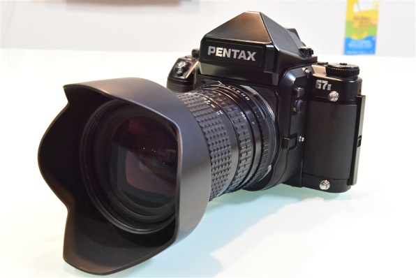 ペンタックス PENTAX 67 II AEペンタプリズムファインダー67II 付投稿 