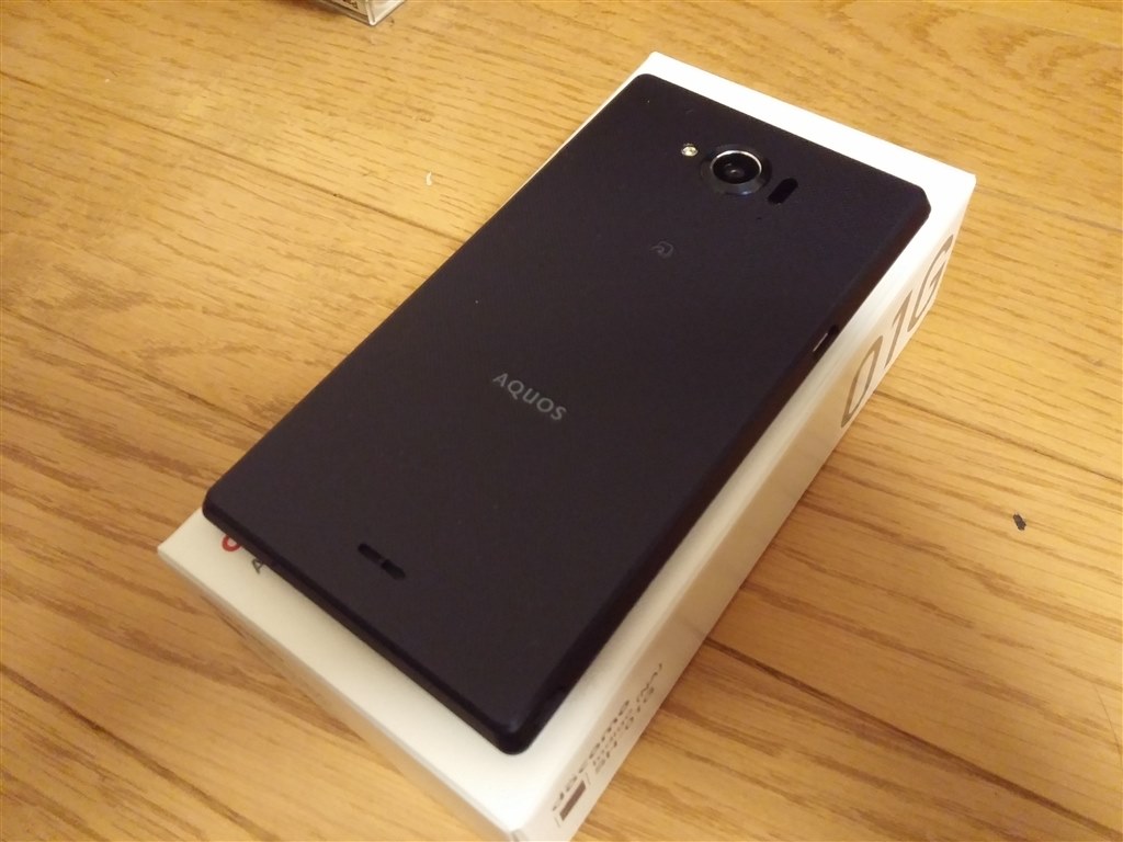 Sh 01gの評価 シャープ Aquos Zeta Sh 01g Docomo Indigo 彼方の雫さんのレビュー評価 評判 価格 Com