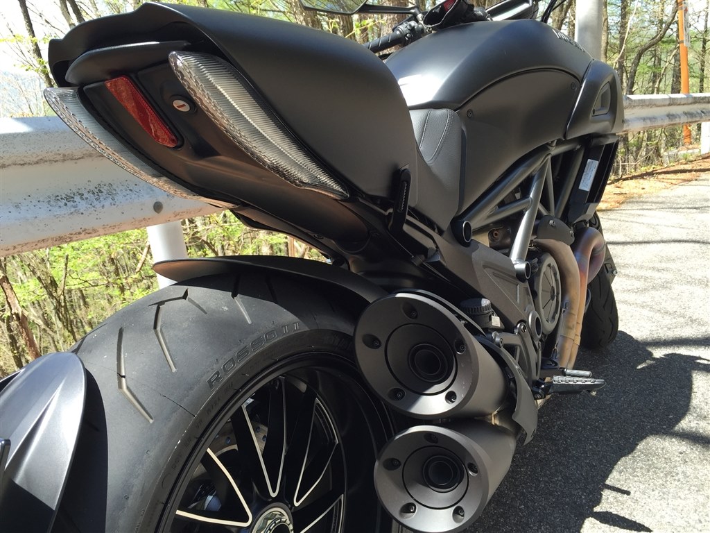 悪魔（DIAVEL）の魅力に一目惚れです。』 ドゥカティ ディアベル はた坊だぢょさんのレビュー評価・評判 - 価格.com