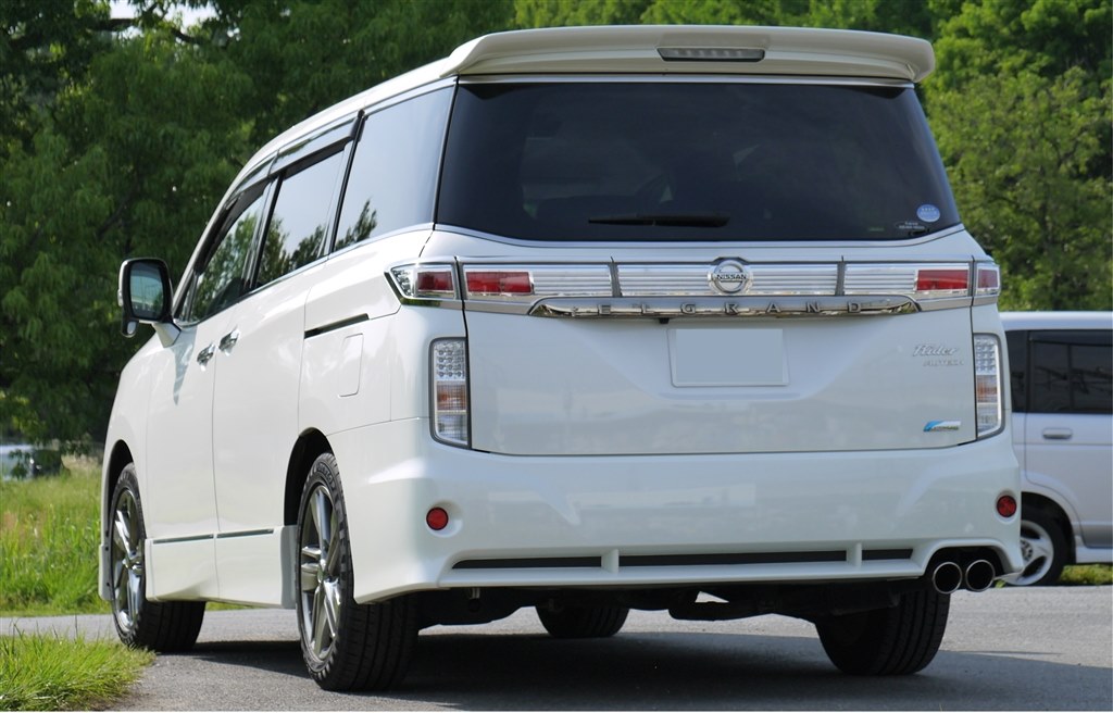 質感の高いミニバン 所有欲の高い車です 日産 エルグランド 10年モデル ミサイルボンバーさんのレビュー評価 評判 価格 Com