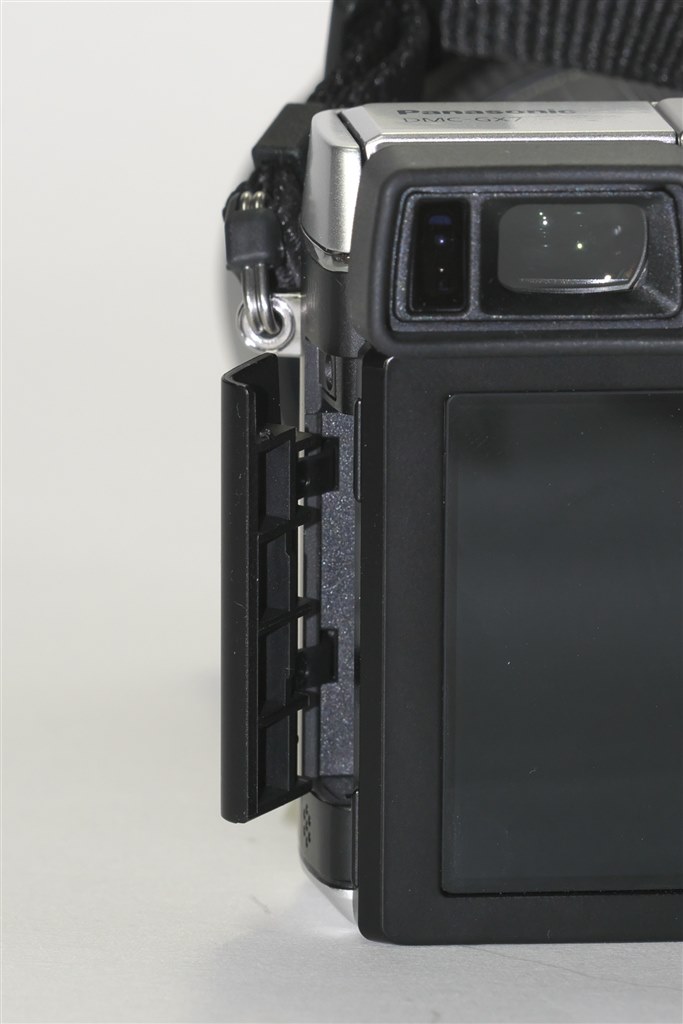 ソニーα6000と比べられる事の多い小型機』 パナソニック LUMIX DMC