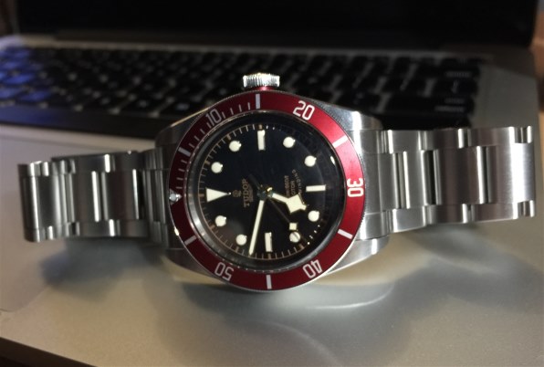 チューダー ヘリテージ ブラックベイ 79220R [SSブレス ブラック