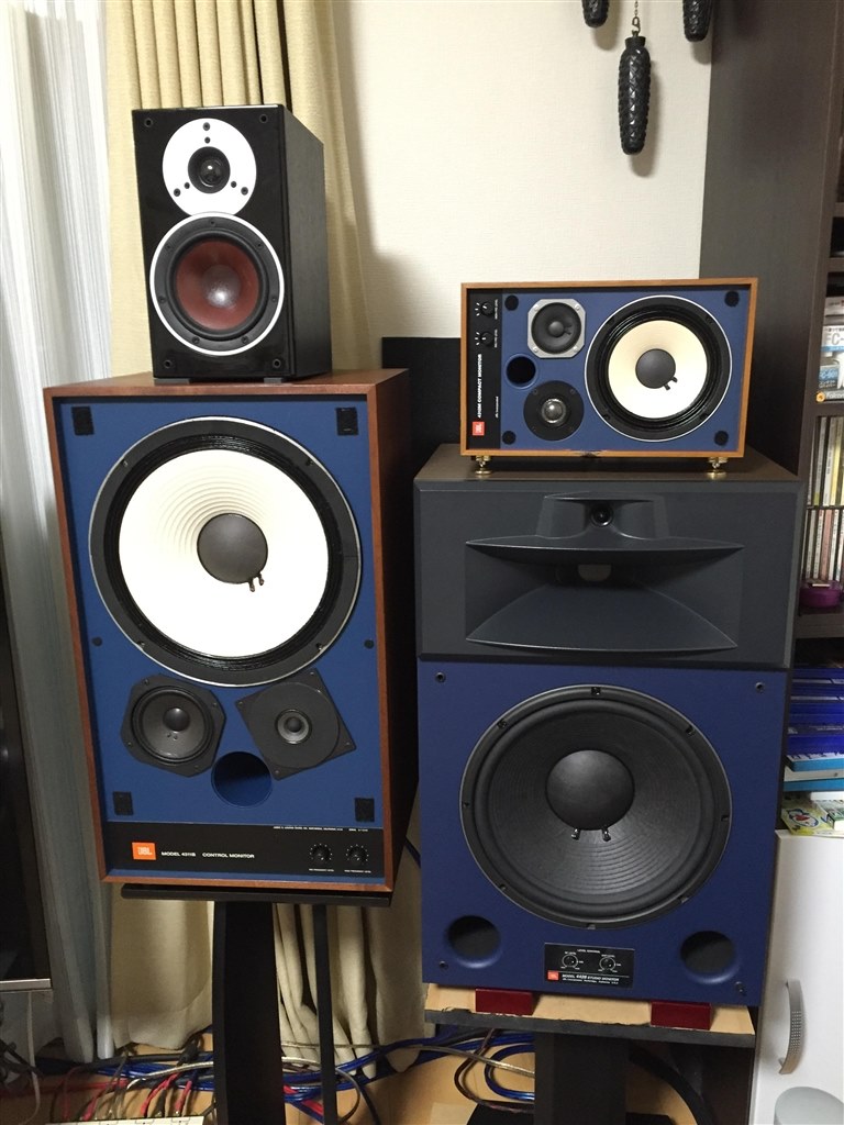 JBL 4312M II