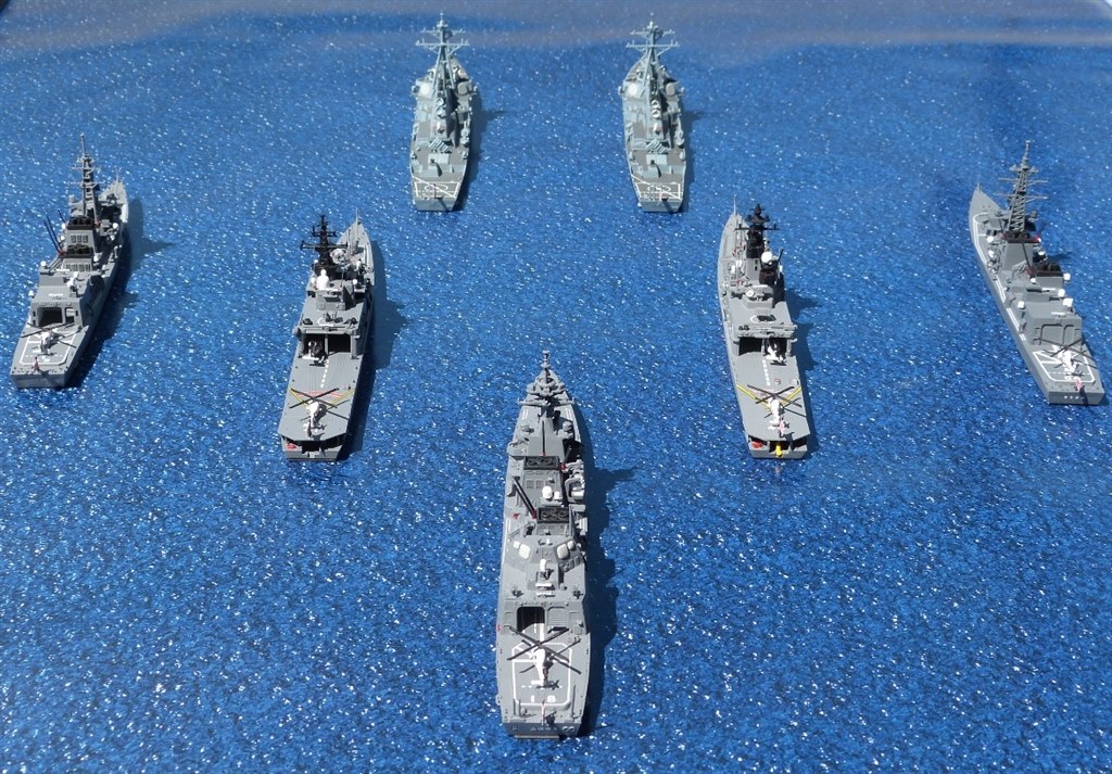 我が国の戦略環境が生んだ初のDDH』 ピットロード 1/700 海上