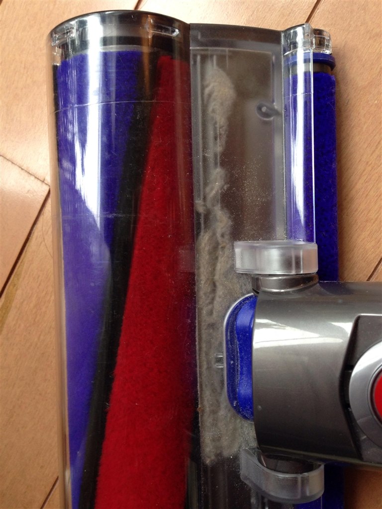 クリーナーヘッドのゴミつまり』 ダイソン Dyson Fluffy DC74