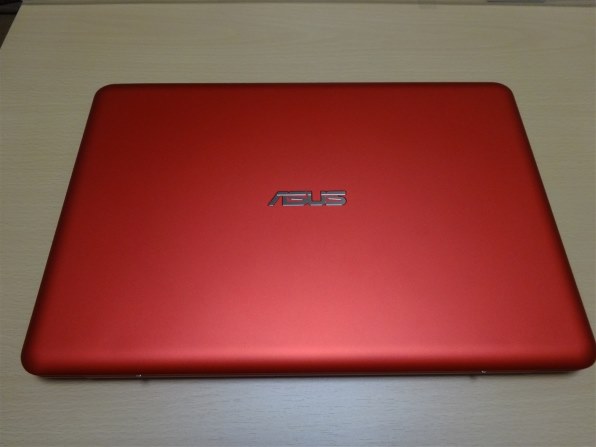 ASUS EeeBook X205TA X205TA-B-RED [レッド]投稿画像・動画 (レビュー) - 価格.com