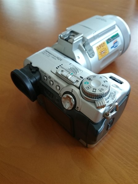 SONY サイバーショット DSC-F717 価格比較 - 価格.com