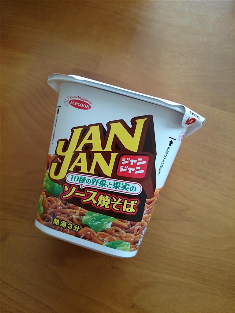 普通の焼きそばです エースコック Janjan 焼そば コクソース 104g 12食 G U N D A M R X 7 8 2 さんのレビュー評価 評判 価格 Com