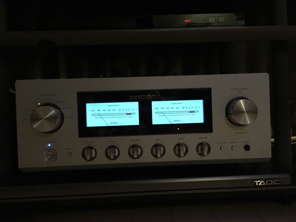 アキュのセパからのL-507uX』 LUXMAN L-507uX [ブラスターホワイト