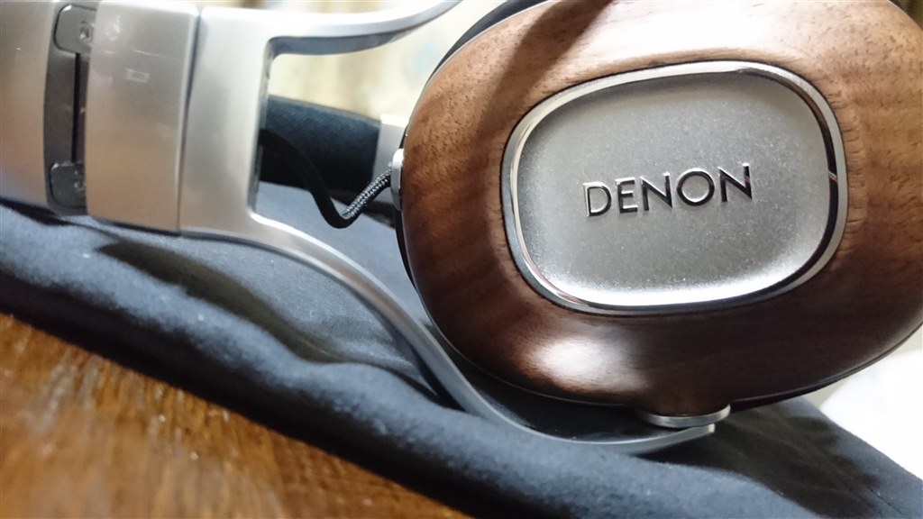 綺麗な音が出るヘッドホンです。』 DENON AH-MM400 レオン02
