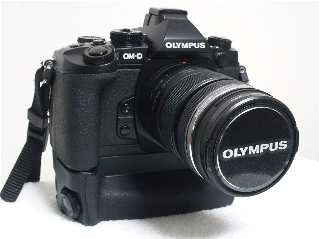 小さな高性能機、これぞフラッグ・シップ！』 オリンパス OLYMPUS OM-D