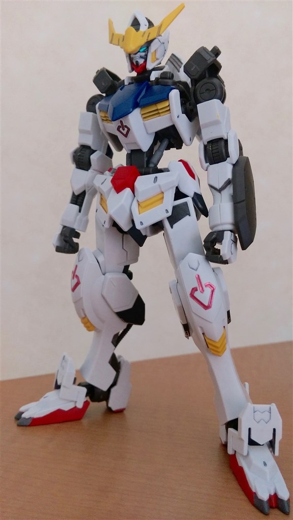 色分けは少々不満も、総合的には良モデル』 BANDAI HG 1/144