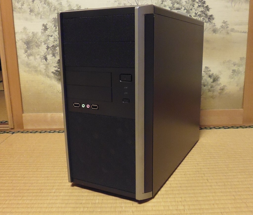 5 750にしては悪くないpcケースです In Win Iw Em035 Wops Kokonoe Hさんのレビュー評価 評判 価格 Com