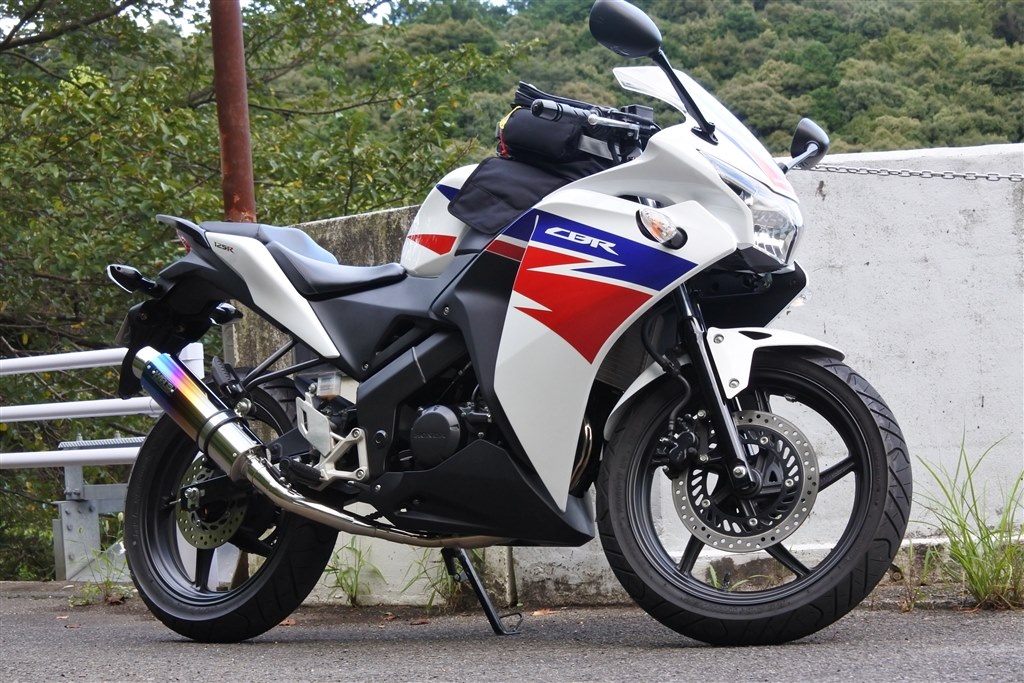 悪いところが見当たらない完成度の高いバイク』 ホンダ CBR125R 