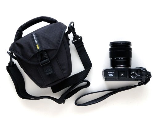 大きなコンパクトデジタルカメラ」として使用』 富士フイルム FUJIFILM