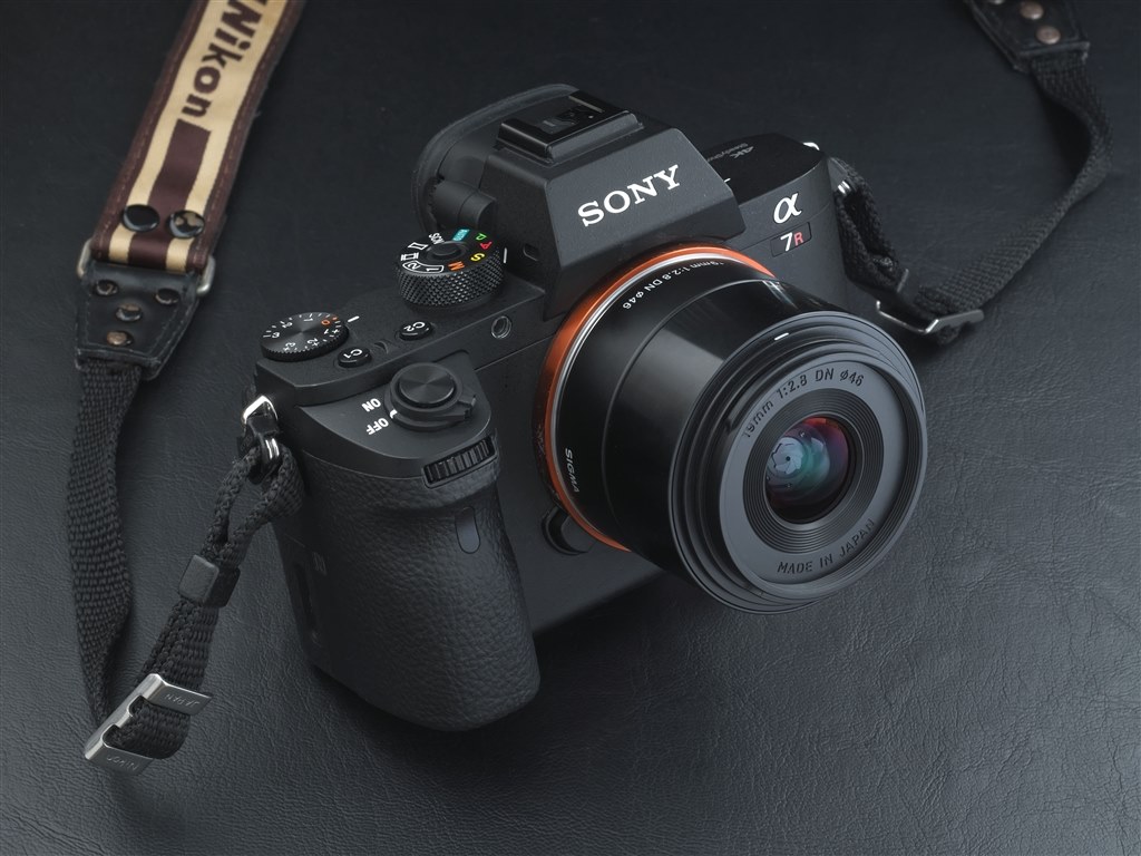 SONY Eマウント 19mm f2.8 Sigma Art Line-