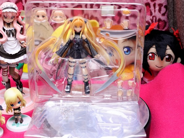BANDAI S.H.Figuarts To LOVEる-とらぶる- ダークネス 金色の闇 価格