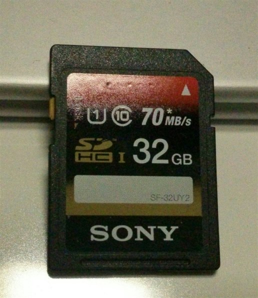 SONY SF-32UY2 [32GB] 価格比較 - 価格.com