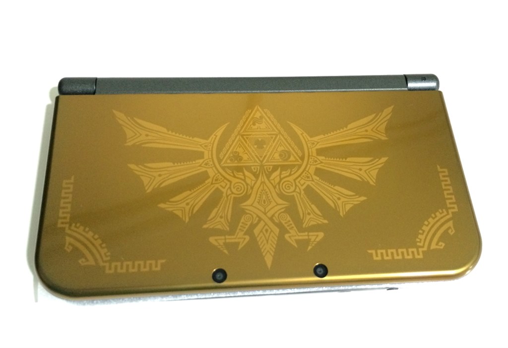 Newニンテンドー3DS LL 本体 ハイラルエディション ゼルダの伝説+DL版