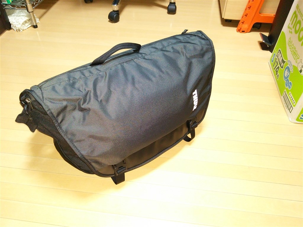 thule covert messenger