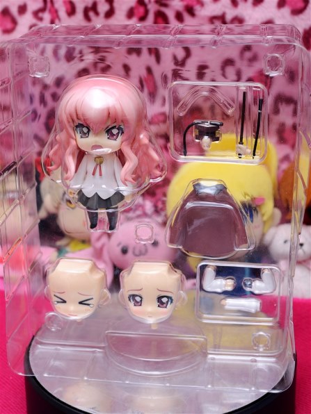 新品未開封★ねんどろいど ゼロの使い魔 ルイズ 61 Amazon.co.jp: ゼロの使い魔 三美姫の輪舞 ねんどろいど ルイズ