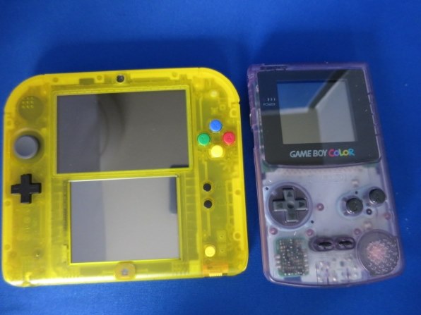 カメコイさん専用ニンテンドー2DS クリアブルー & アートブック