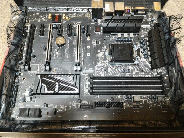 MSI Z170A gaming pro carbon マザーボード　7GPU MSI Z170A Gaming Pro Carbon LGA 1151 ATX Z170A GAMING PRO CARBON