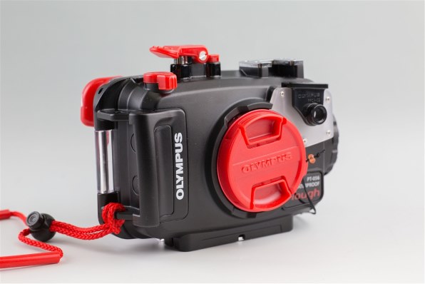 Olympus TG-4 防水カメラ PT-056ハウジング Olympus PT-056 Underwater Housing for Tough TG-3 & TG-4 Camera