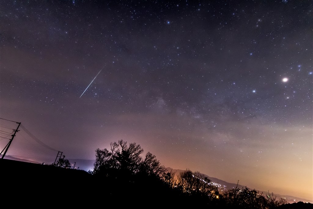 【値下】風景・星空に★Canon EOS 80D 広角ズームF2.8レンズセット 値下】風景・星空に☆Canon EOS 80D 広角ズームF2.8レンズセット 値下