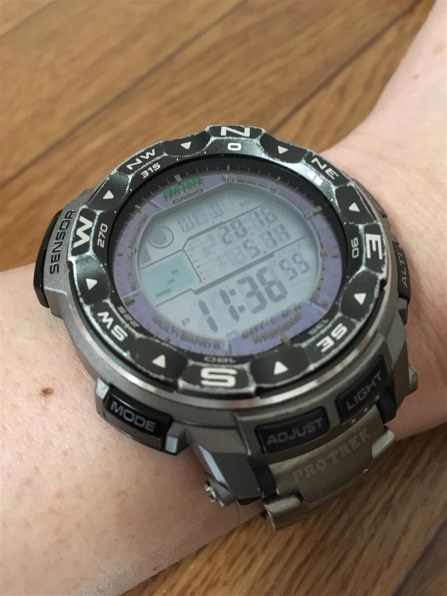 腕時計CASIO pro trek prw-2500t