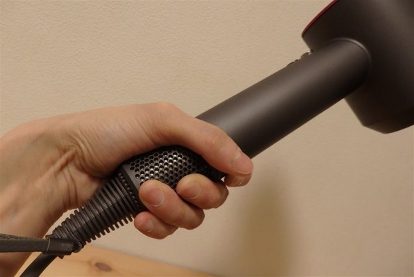ダイソン Dyson Supersonic Ionic [ホワイト/シルバー]投稿画像・動画