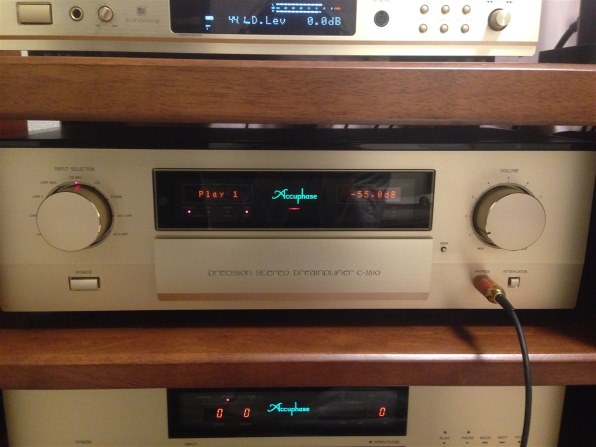Accuphase C-2810（リモコン・元箱付き) Accuphase C-2810（リモコン・元箱付き) - メルカリ